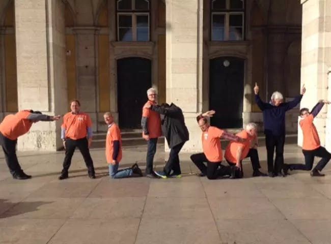 Calderys Annual Conference team participating in a treasure hunt in Lisbon, Portugal with 110 participants